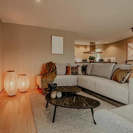 Houseboat Woude 6 Persons Chalet *